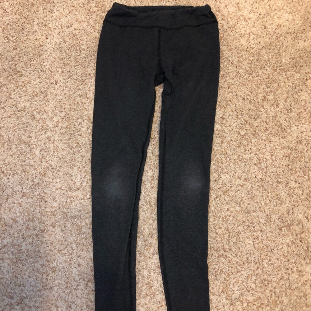 Brandy Melville leggings